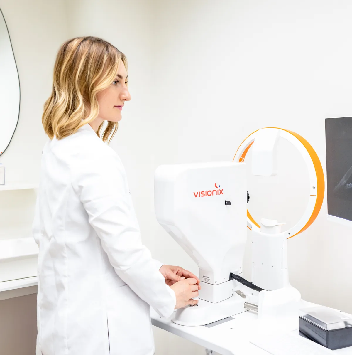 A New Approach to Sharper Vision for Irregular and Complex Eyes