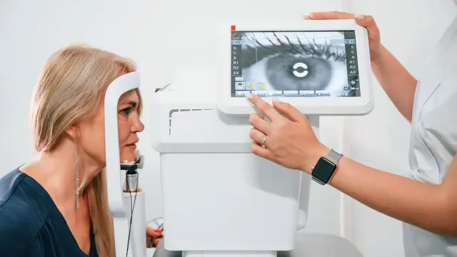 Custom Scleral Lens Designs: How Modern Labs Create Perfect Fits