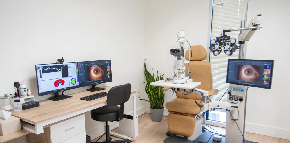 What Happens During a Specialty Contact Lens Fitting