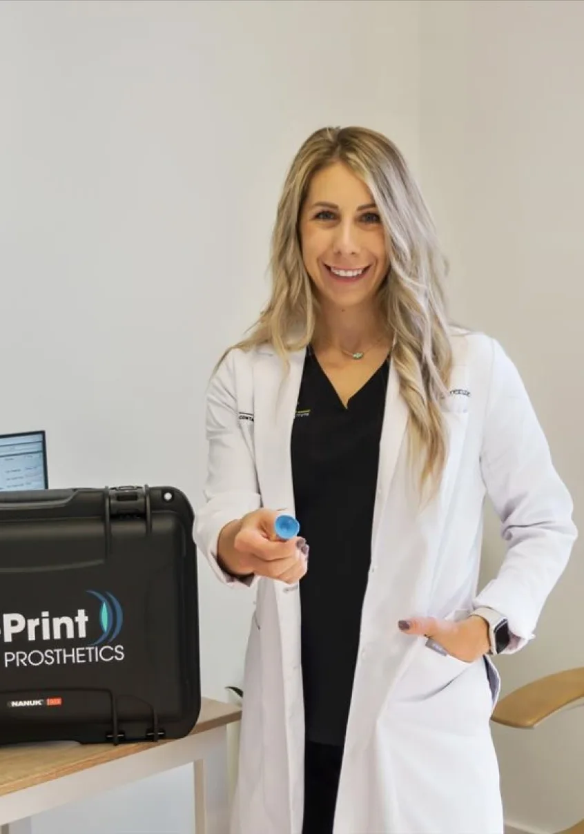 Dr. Ariel Cerenzie, OD, FAAO, FSLS — Fellowship-Trained Specialty Contact Lens Optometrist